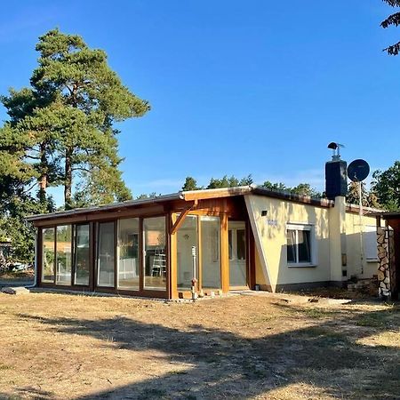 Bungalow Zwischen Wald Und Seen Pretzien Esterno foto